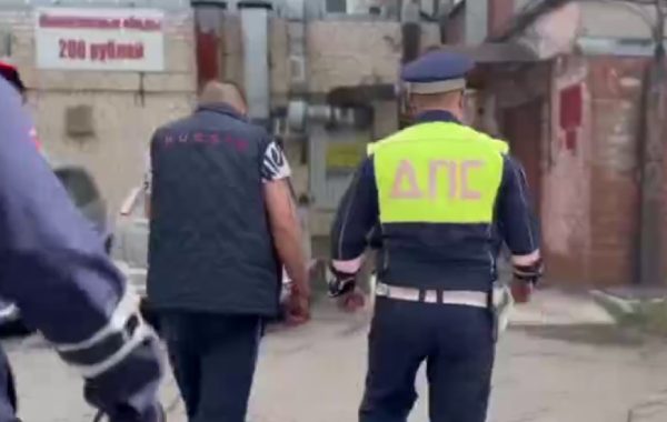 Водитель кроссовера, протаранивший машины в Иркутске, получил 15 суток ареста