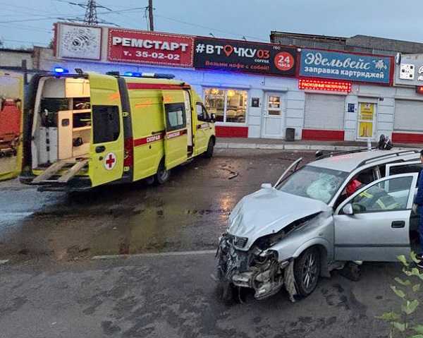 В Улан-Удэ водитель иномарки отправил пассажира в больницу