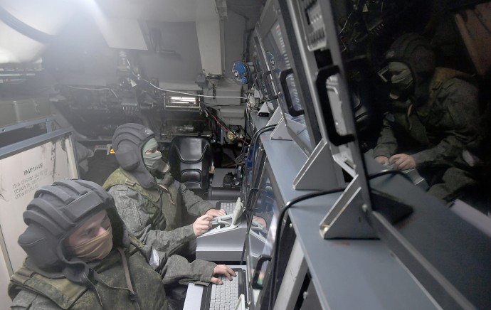 Собянин: Два беспилотника сбиты на подлете к Москве