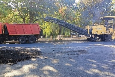 Мэр Мариуполя рассказал, кто в городе восстанавливает дороги