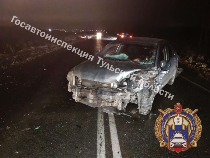 В Алексинском районе в результате столкновения двух «Мицубиси» пострадали три человека