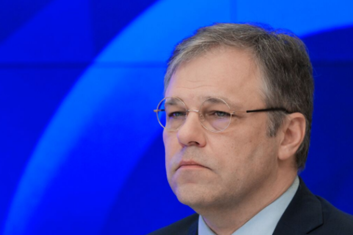 Российский дипломат ответил стихами на призывы Ющенко к наступлению на Москву