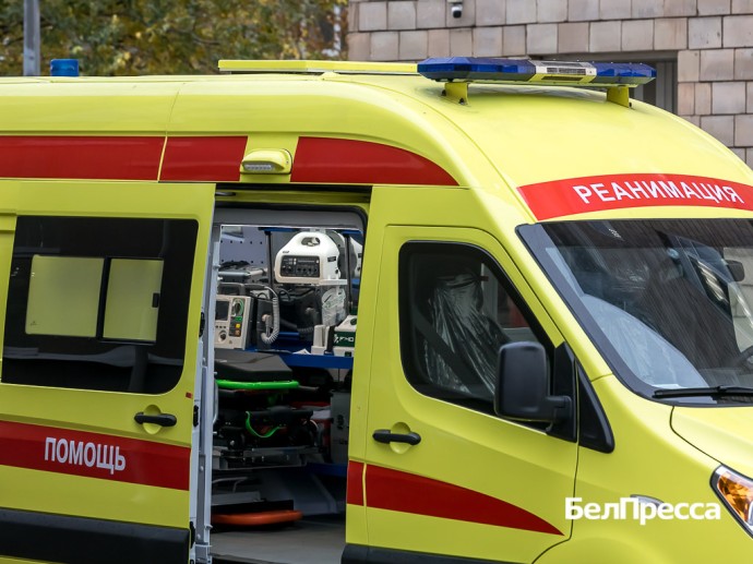 Украинский дрон ударил по грузовику в Борисовском округе – ранен водитель Украинский дрон ударил по грузовику в Борисовском округе – ранен водитель