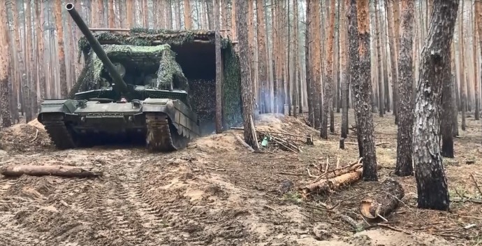 Танковый батальон из Башкирии показал работу в зоне СВО