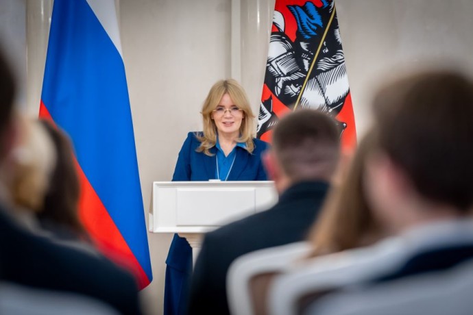 Сергунина: 1 сентября в Москве стартует прием заявок на волонтерский знак отличия