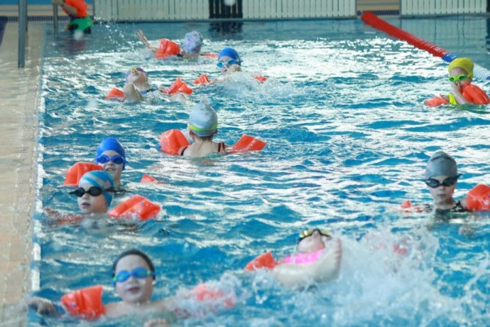 Бассейн в Партизанске открылся после капитального ремонта Бассейн в Партизанске открылся после капитального ремонта