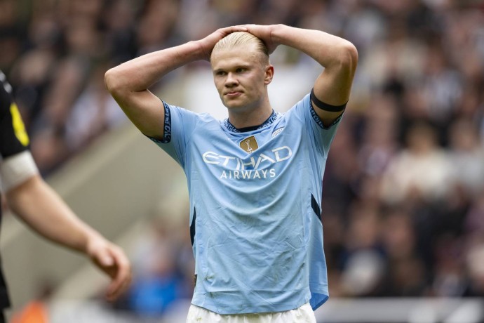 Лукин рассказал, против кого из мировых топ-форвардов хотел бы сыграть Лукин рассказал, против кого из мировых топ-форвардов хотел бы сыграть