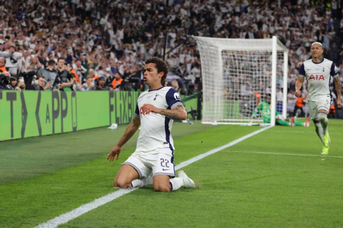 «Кристал Пэлас» планирует подписать полузащитника «Тоттенхэма»