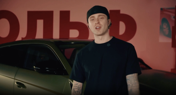 15-летней астраханке, выигравшей Lamborghini от Егора Крида, придется заплатить многомиллионный налог