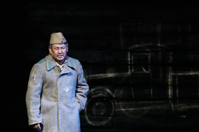 В Якутске состоялась премьера спектакля «Судьба человека» В Якутске состоялась премьера спектакля «Судьба человека»