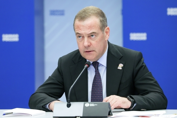 Медведев анонсировал «дальнейшие» шаги РФ после снятия моратория на размещение РСМД