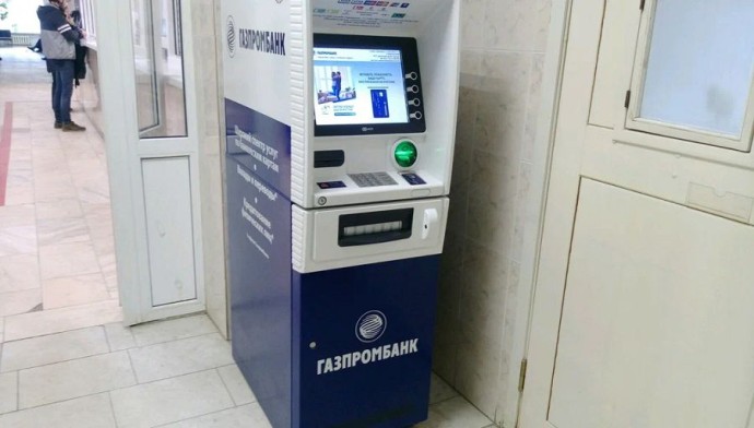 Газпромбанк запустил первые в России терминалы с возможностью оплаты покупок частями
