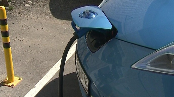 В Петербурге резко упали цены на новые электромобили