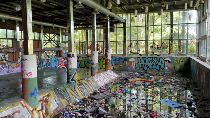 На Крестовском острове сносят самострой: работы почти завершены