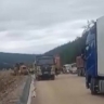 Дорогу в районе провала на трассе Лена протестировали, пустив несколько большегрузов