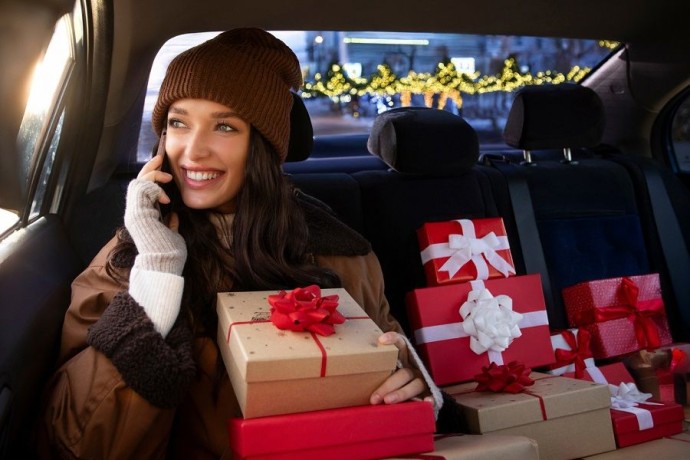 Три новогодних подарка от T2 — теперь каждому