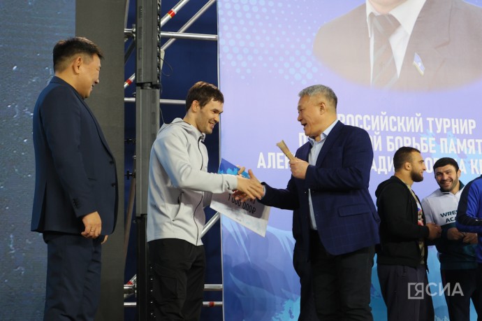 Виктор Рассадин выиграл миллион рублей на турнире Александра Крылова