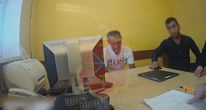 Иностранец попытался дать взятку полицейскому в Заречье