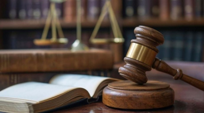 Верховный суд РФ разрешил использовать нож для самообороны в определенных ситуациях