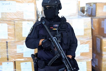 Пара провела отпуск в Таиланде и попалась на контрабанде марихуаны на 105 миллионов рублей