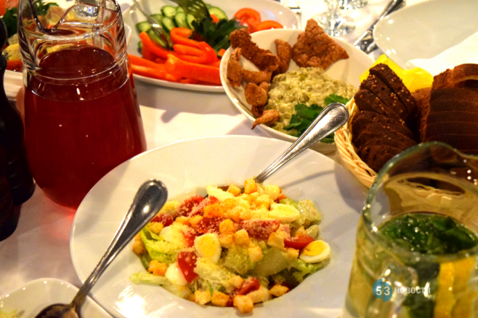 У новгородцев появится возможность получить бесплатный ужин в ведущих ресторанах У новгородцев появится возможность получить бесплатный ужин в ведущих ресторанах