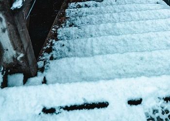 В Приамурье присудили 100 тысяч ребенку, упавшему на лестнице В Приамурье присудили 100 тысяч ребенку, упавшему на лестнице