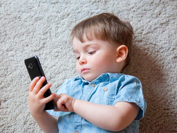 Ввести SIM-карты для детей до 14 лет – предложение Минцифры Ввести SIM-карты для детей до 14 лет – предложение Минцифры