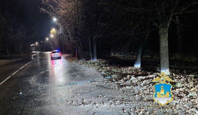 Пьяного ребенка увезли в больницу после аварии в Костроме, а водитель исчез