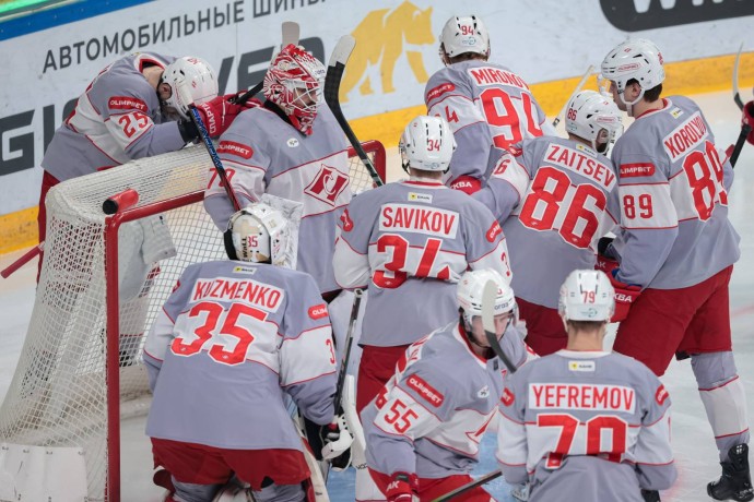 «Спартак» в буллитной серии обыграл «Адмирал» в матче КХЛ