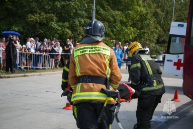 В парке 300-летия Санкт-Петербурга прошел масштабный фестиваль безопасности