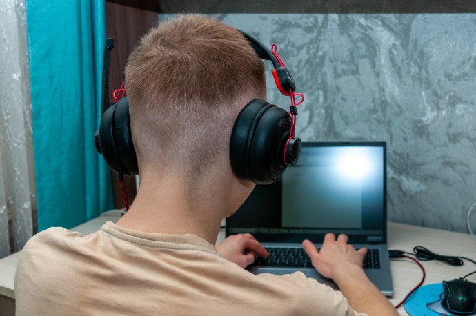 Большинство родителей тратят на репетиторов для детей до 60 тыс. рублей ежегодно