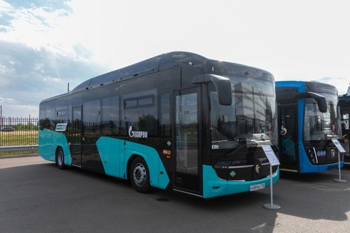 Почти половина произведённых «КАМАЗом» в этом году автобусов будут на газомоторном топливе Почти половина произведённых «КАМАЗом» в этом году автобусов будут на газомоторном топливе