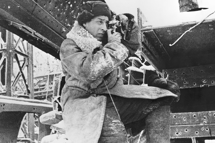 Голоса войны: фотовыставка, посвященная военным корреспондентам Великой Отечественной войны 