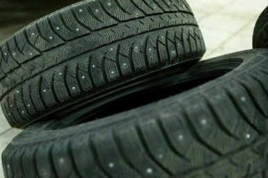 Зимние шины подорожали за год на 10-15 процентов