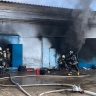 В Коврове пожарные вынесли баллоны с пропаном из горящего гаража