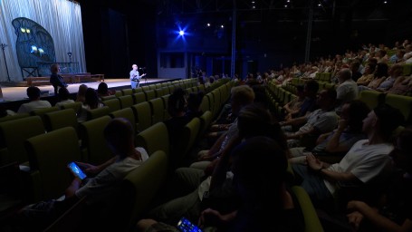 Молодёжный театр на Фонтанке готовит три премьеры