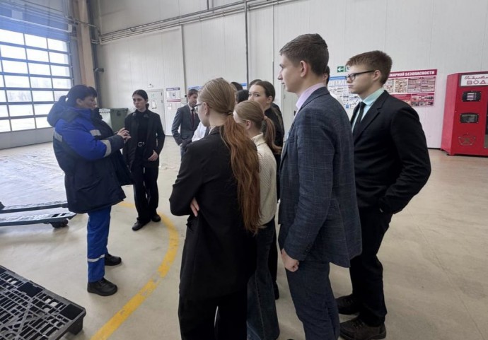 Участники проекта «Политехническая школа» ПГУ посетили станкостроительный завод в Пензе