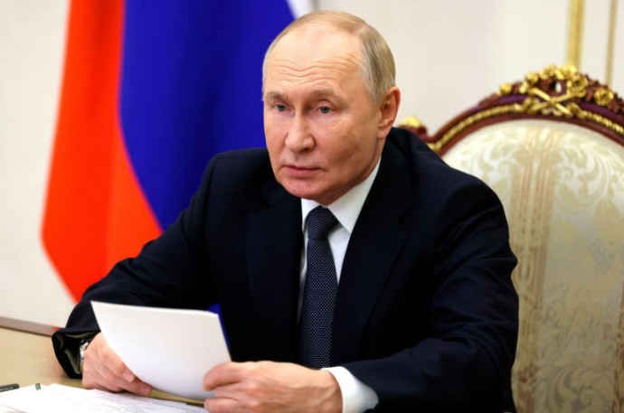 Путин отметил важную роль Комитета по внешним связям Санкт-Петербурга Путин отметил важную роль Комитета по внешним связям Санкт-Петербурга