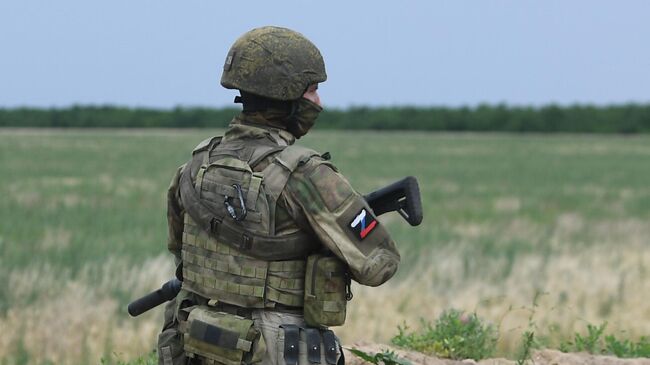 ВС России выявили узел связи украинских боевиков, заявил Марочко