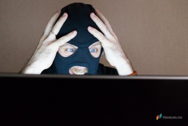 Жительница Советска лишилась 4 тысяч рублей, пытаясь посмотреть видео