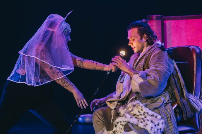 Зрителям новгородского фестиваля Достоевского покажут зарубежные спектакли Зрителям новгородского фестиваля Достоевского покажут зарубежные спектакли