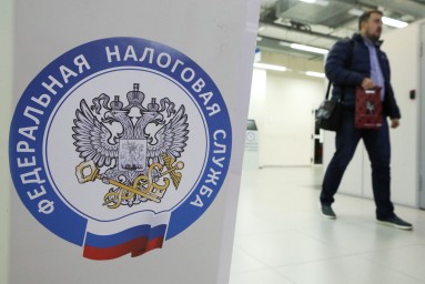 Сенатор Трембицкий предложил обсудить завершение эксперимента с самозанятыми