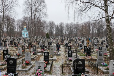 В Самаре ищут подрядчика для ликвидации провала на кладбище