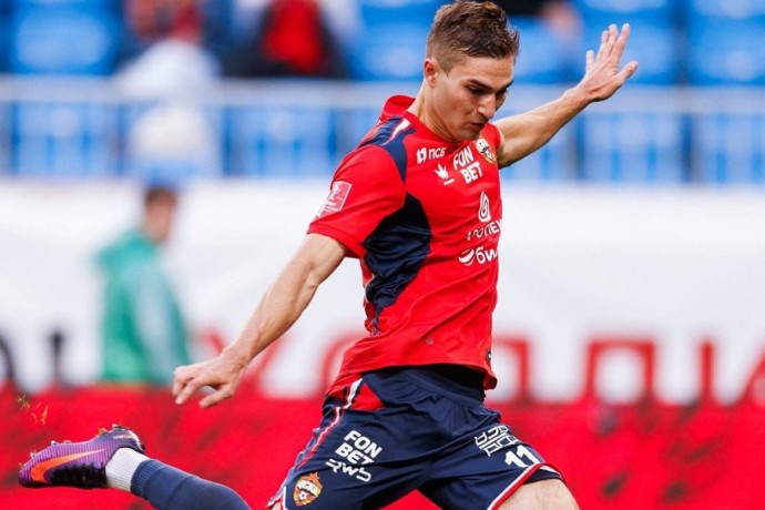 Нападающий ЦСКА не поедет в сборную России из-за травмы, полученной в матче против "Спартака" Нападающий ЦСКА не поедет в сборную России из-за травмы, полученной в матче против "Спартака"