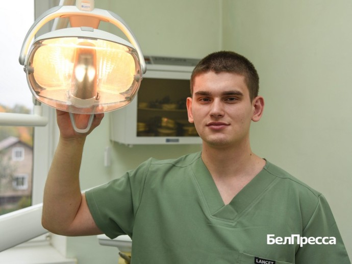 Шаг к успешной карьере. Корочанец после целевого обучения лечит пациентов в райбольнице
