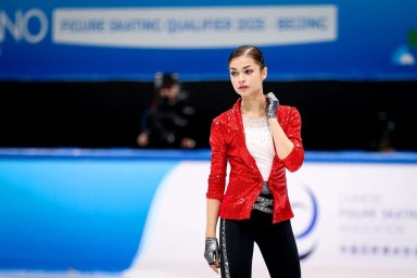 Петросян лидирует после короткой программы на этапе Грани-при в Москве