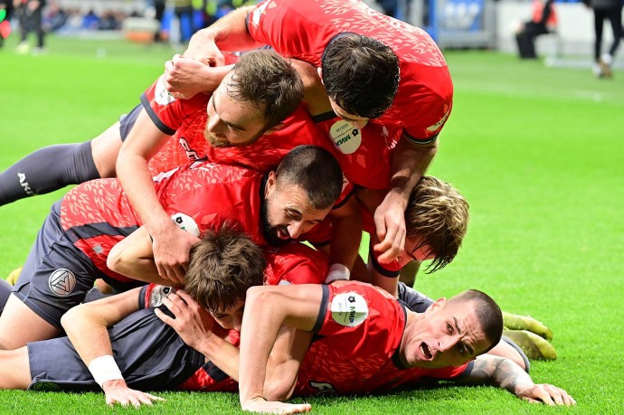 Четыре клуба интересуются Пестряковым — «Акрон» готов отпустить игрока за миллиард рублей