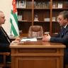 Гунба назначил премьером Абхазии Владимира Делба