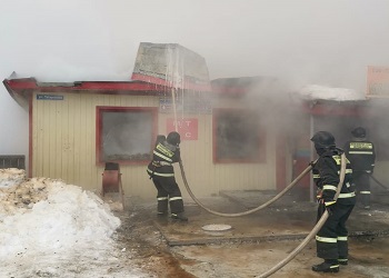 В Зейском округе сгорел магазин