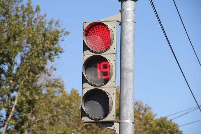 Стало известно, где в Великом Новгороде установят светофоры в ближайшее время